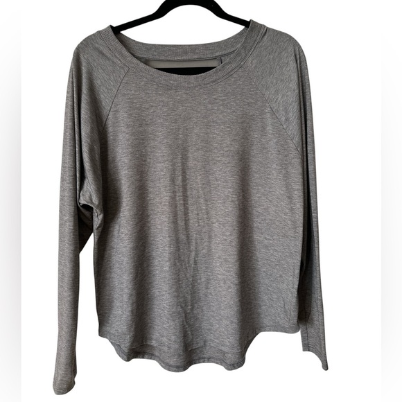 Athleta Tops - ATHLETA Gray Long Sleeve Top size M